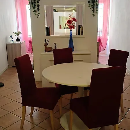 La Casa Del Vino - Centro Lägenhet Marino